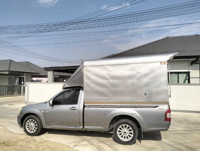 รถ Isuzu D-MAX 2.5 EX สี เทา