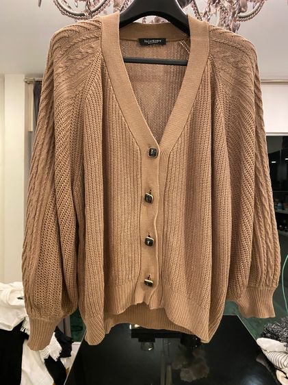 อีฟแซงส์โลรองค์ (ติดจองค่ะ)เสื้อแขนสั้น สภาพใหม่เอี่ยม รูปที่ 2