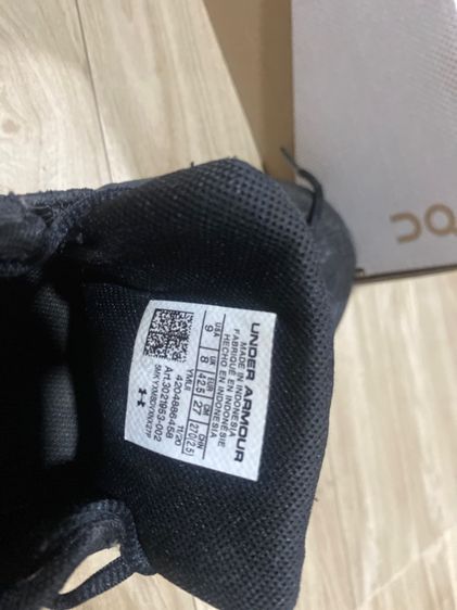 ดำ ผ้า รองเท้าผ้าใบ UK 8 | EU 42 | US 8.5 ขายรองเท้า Under Armour เบอร์ 42
