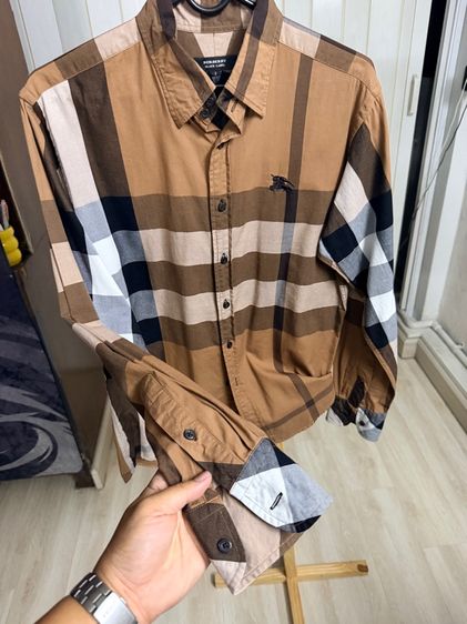 Burberry shirt รูปที่ 2
