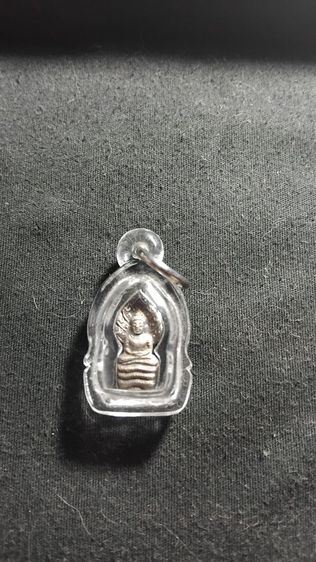 ปกใบมะขามหลวงพ่อคูณ ปี37 รุ่นเสาร์5คูณพันล้าน เนื้อเงิน รูปที่ 2