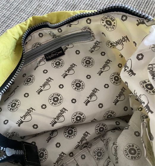 กระเป๋าสะพาย kipling แท้ มือสอง รูปที่ 3