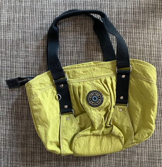 หญิง เขียว ไนล่อน กระเป๋าสะพาย kipling แท้ มือสอง