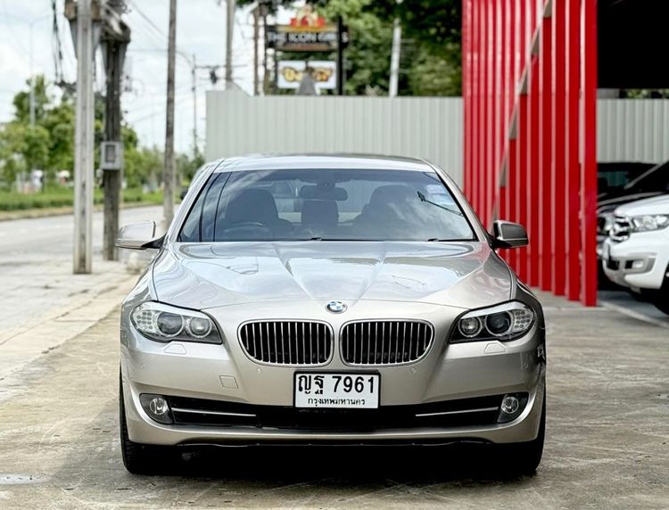 BMW Series 5 2010 523i Sedan เบนซิน ไม่ติดแก๊ส เกียร์อัตโนมัติ บรอนซ์ทอง รูปที่ 2