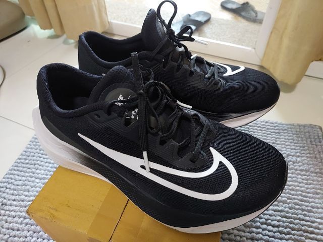 รองเท้าวิ่ง Nike  รูปที่ 8
