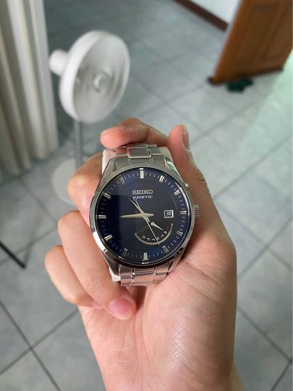 ⌚️ Seiko Kinetic SRN047P1 หน้าปัดน้ำเงิน นาฬิกา Seiko ผู้ชาย พร้อมกล่องหมุนนาฬิกา รูปที่ 4