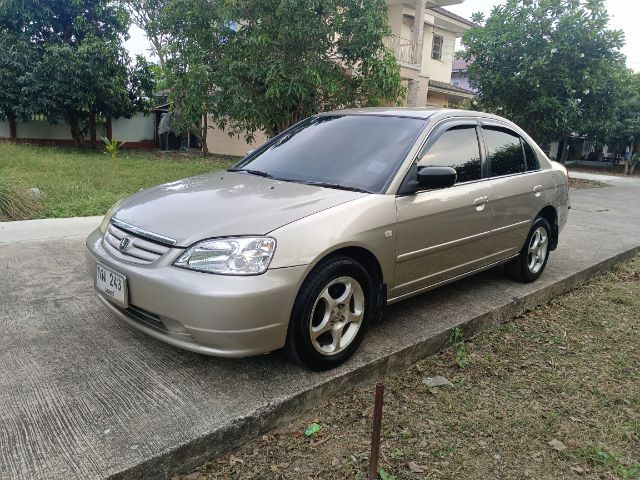 รถ Honda Civic 1.6 VTi สี บรอนซ์ทอง