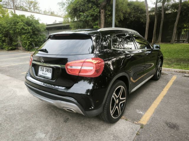 Mercedes-Benz GLA-Class 2017 GLA250 Utility-car เบนซิน ไม่ติดแก๊ส เกียร์อัตโนมัติ ดำ รูปที่ 4