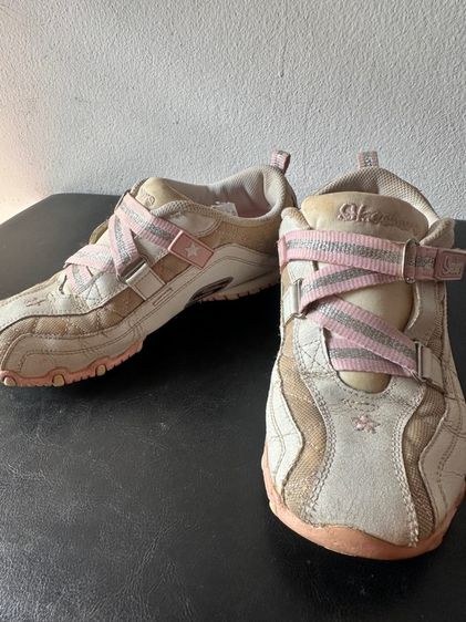 รองเท้าผ้าใบ รูปที่ 5