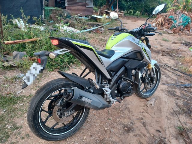 ขาย YAMAHA M-SLAZ ปี 2016