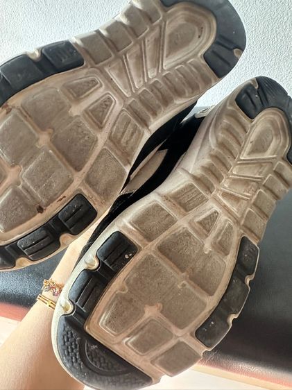 รองเท้าผ้าใบ รูปที่ 4