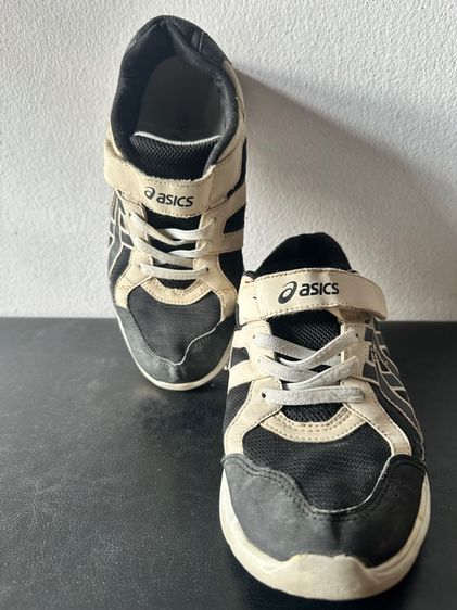 รองเท้าผ้าใบ รูปที่ 2