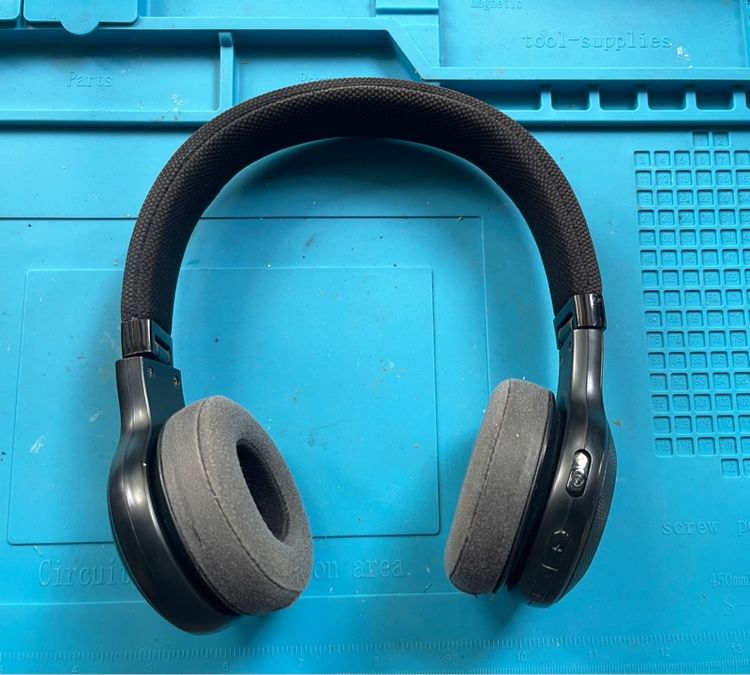 หูฟังบลูทูธjbl e45btของแท้ รูปที่ 3