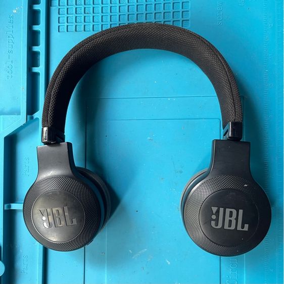 หูฟังบลูทูธjbl e45btของแท้