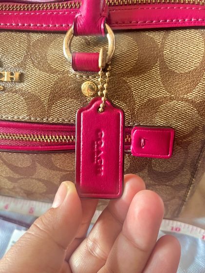 ส่งต่อ Coach Rowan Satchel In Signature Canvas (ทรงหมอน 10") 👜✨ รูปที่ 2