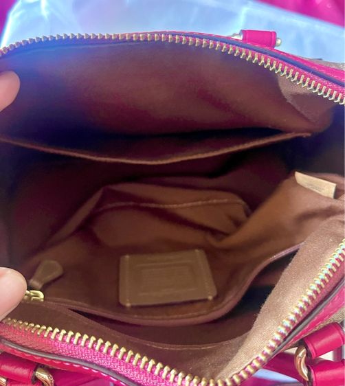 ส่งต่อ Coach Rowan Satchel In Signature Canvas (ทรงหมอน 10") 👜✨ รูปที่ 10