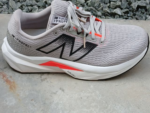 New balance รุ่นpropel v5 รูปที่ 9
