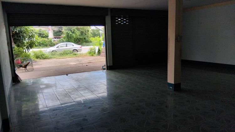 ใช่ ตึกแถวขายถูก 2 ห้อง 2 ชั้น  รูปที่ 3