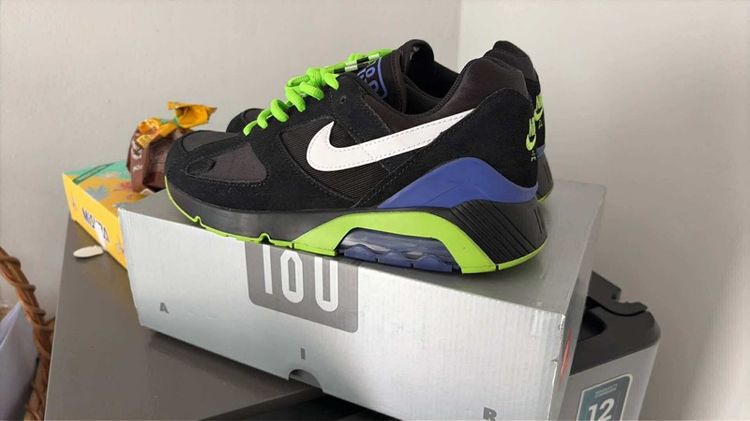 รองเท้า Nike Air Max 180 Joker รองเท้าลำลองชาย