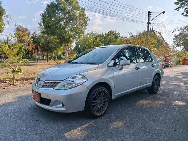 Nissan Tiida 2010 1.6 B Latio Sedan เบนซิน ไม่ติดแก๊ส เกียร์อัตโนมัติ บรอนซ์เงิน รูปที่ 2