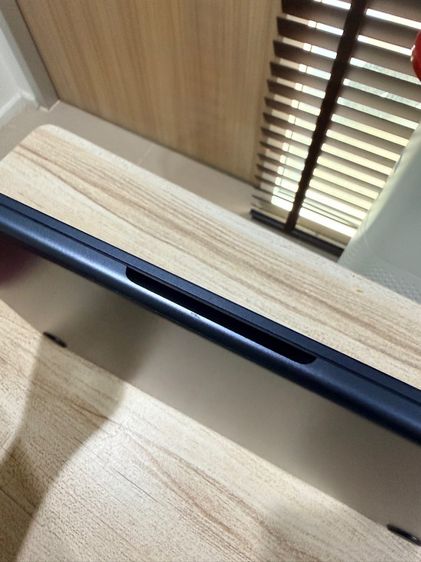 MacBook  Air M3 13 นิ้ว ประกันหมด 2570 รูปที่ 6