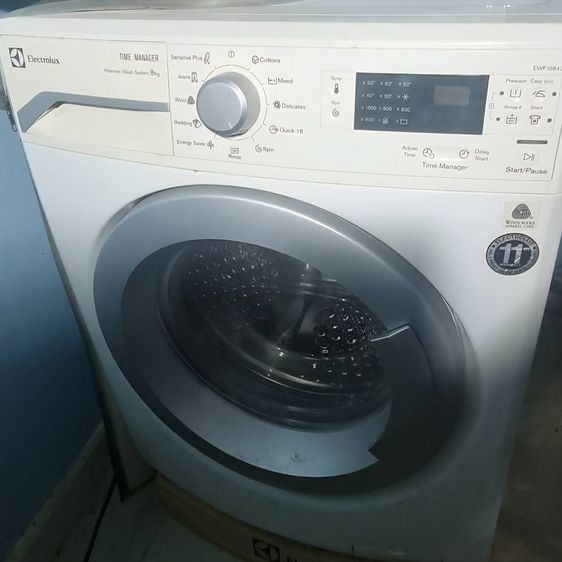 เครื่องซักผ้า Electrolux ฝาหน้า 8 kg รุ่น EWF10842