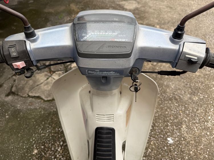 Honda dream ฟ้าพยาบาล รูปที่ 9