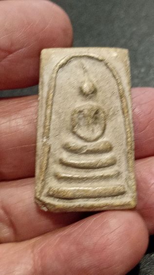 หลวงพ่อบุญแถมสมเด็จเกศคตหีบฟ้ามาดิน รูปที่ 5