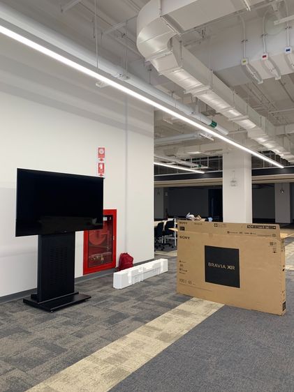 ไม่ต้องเจาะหนังบ้าน ผนังออฟฟิศ ให้เสีย ขอแนะนำ ขาตั้งทีวี รุ่น PE รองรับทีวี ขนาด 32- 86 นิ้ว รูปที่ 4