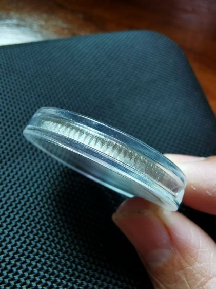 เหรียญเพิร์ธเสาร์5มหามงคล12ราศีด้านหลัง12นักษัตร​ หลวงพ่อเกษรเขมโกปี2537เนื้อเงินขัดเงา รูปที่ 3