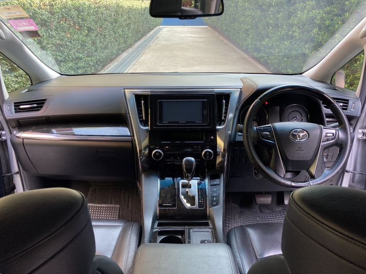 Toyota Vellfire 2015 2.5 Z G Edition Van เบนซิน ไม่ติดแก๊ส เกียร์อัตโนมัติ เงิน รูปที่ 2