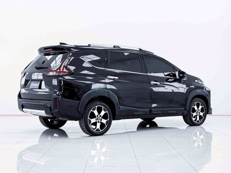 Mitsubishi Xpander 2022 1.5 Cross Utility-car เบนซิน ไม่ติดแก๊ส เกียร์อัตโนมัติ ดำ รูปที่ 4