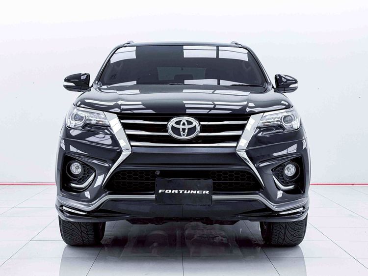 Toyota Fortuner 2016 2.8 TRD Sportivo Utility-car ดีเซล ไม่ติดแก๊ส เกียร์อัตโนมัติ ดำ รูปที่ 3
