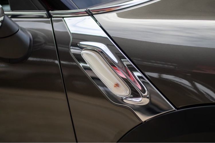 Mini COUNTRYMAN 2015 2.0 D Sedan ดีเซล ไม่ติดแก๊ส เกียร์อัตโนมัติ เทา รูปที่ 2