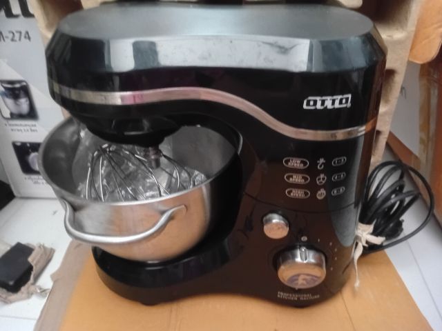 อุปกรณ์เบเกอรี่ เครื่องตีแป้ง OTTO 3ลิตร