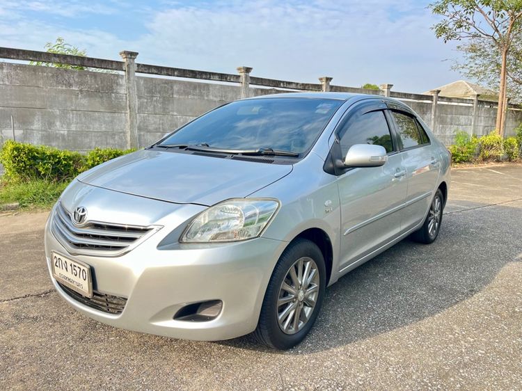 Toyota Vios 2013 1.5 E Ivory Sedan เบนซิน LPG เกียร์อัตโนมัติ ขาว รูปที่ 2