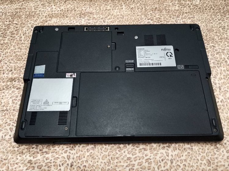 ลดราคา Fujitsu LifeBook U728 I5-8250U หน้าจอ ขนาด 12.5 นิ้ว คีบอร์ดมีไฟ มี Docking Station  ขายราคา 3,280.-บาท จัดส่งฟรี ทั่วประเทศ  รูปที่ 7
