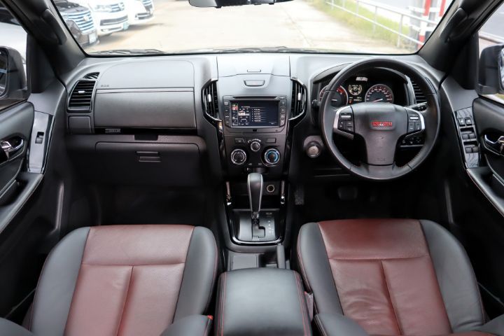 Isuzu D-MAX 2019 1.9 Hi-Lander X-Series Z Prestige Pickup ดีเซล เกียร์อัตโนมัติ ดำ รูปที่ 4