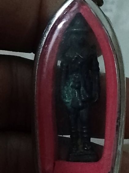 เปิดเหมาพระทั้งหมดพร้อมฐานสแตนเลสทุกองค์แบ่งปันเปิด 3500 บาทรวมส่งครับมีแท้เยอะแบ่งปันครับเลิกสะสม รูปที่ 3