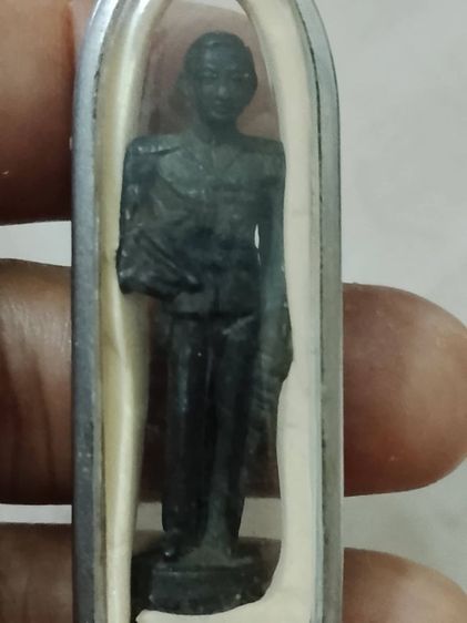 เปิดเหมาพระทั้งหมดพร้อมฐานสแตนเลสทุกองค์แบ่งปันเปิด 3500 บาทรวมส่งครับมีแท้เยอะแบ่งปันครับเลิกสะสม รูปที่ 4