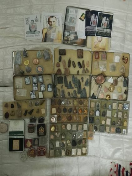 เปิดเหมาพระทั้งหมดพร้อมฐานสแตนเลสทุกองค์แบ่งปันเปิด 3500 บาทรวมส่งครับมีแท้เยอะแบ่งปันครับเลิกสะสม รูปที่ 18