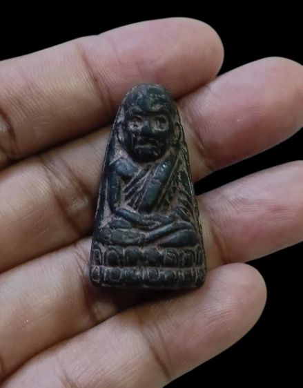 หลวงปู่ทวด รุ่นลอยน้ำ วัดช้างให้ จ.ปัตตานี รูปที่ 2