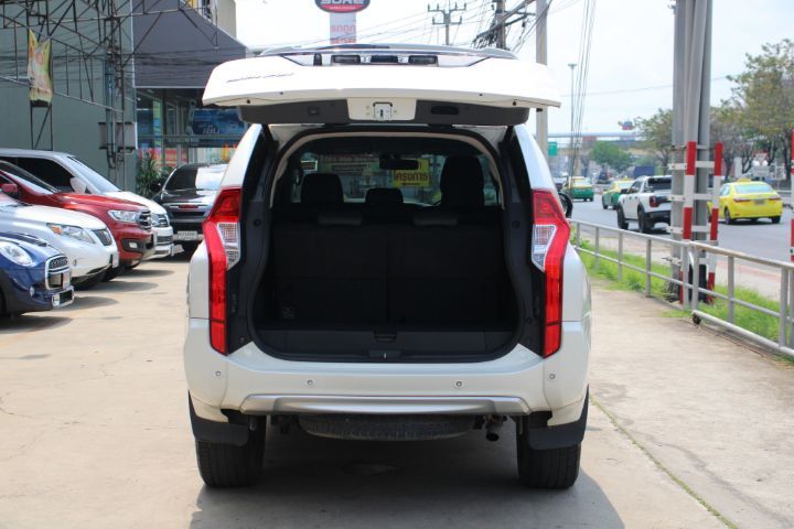 Mitsubishi Pajero Sport 2018 2.4 GT Premium 2WD Utility-car ดีเซล เกียร์อัตโนมัติ ขาว รูปที่ 4