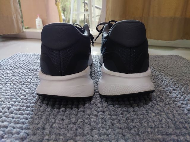 รองเท้าวิ่ง รูปที่ 2