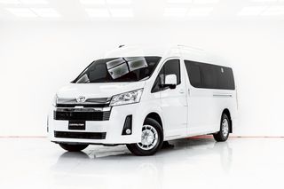 TOYOTA COMMUTER 2.8 AT 2024 ออกรถ 0 บาท รหัสรถ 3B448
