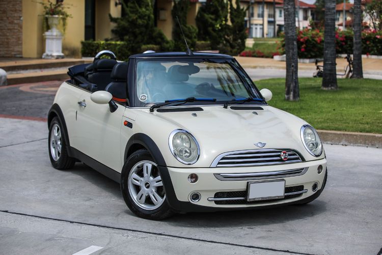 รถ Mini CONVERTIBLE 1.6 สี ครีม