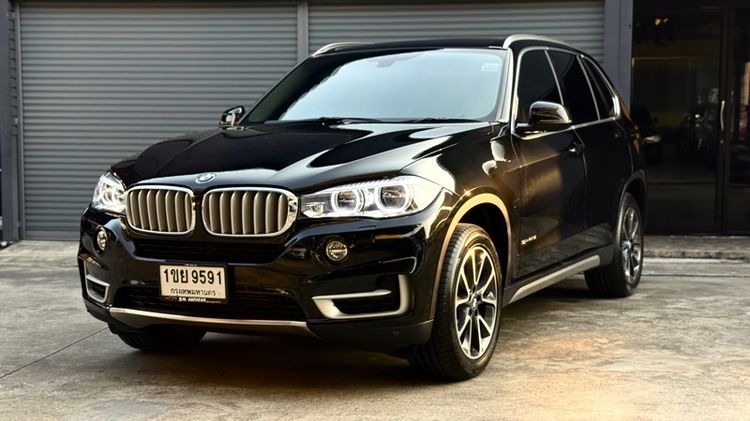 รถ BMW X5 2.0 sDrive25d Pure Experience สี ดำ