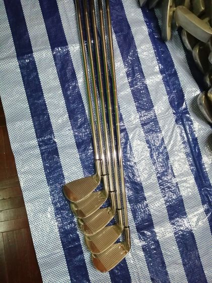 ขายไม้กอล์ฟเหมารวม 130 อัน แถมลูกกอล์ฟ สภาพเก่าเก็บ รูปที่ 5