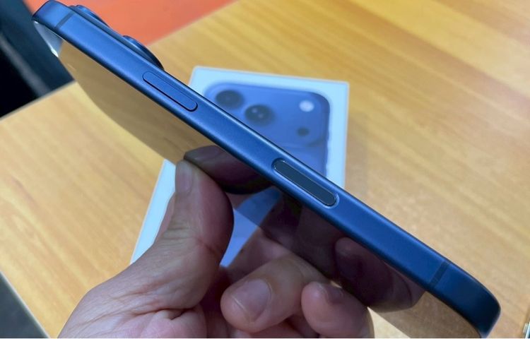 iphone 17 pro 256g สีบลู สภาพสวยมาก รูปที่ 3