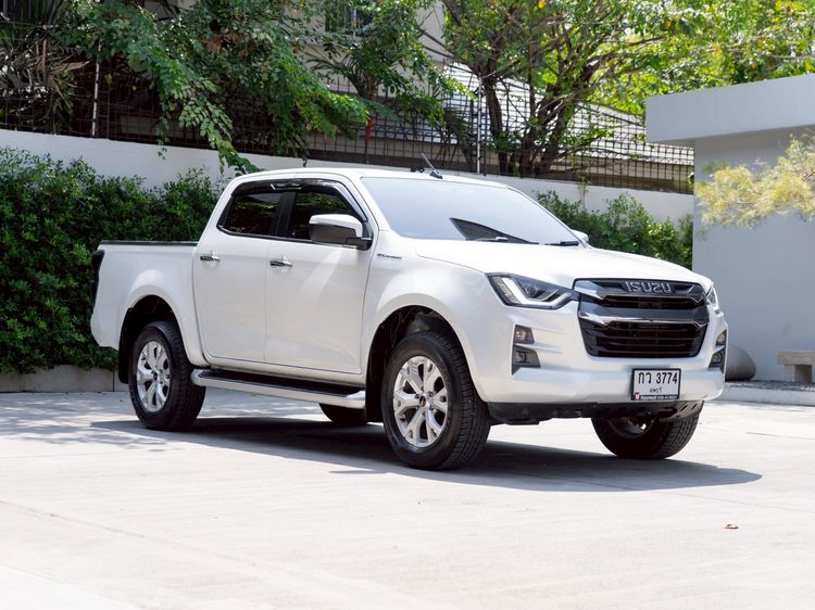 รถ Isuzu D-MAX 1.9 Hi-Lander Z สี ขาว